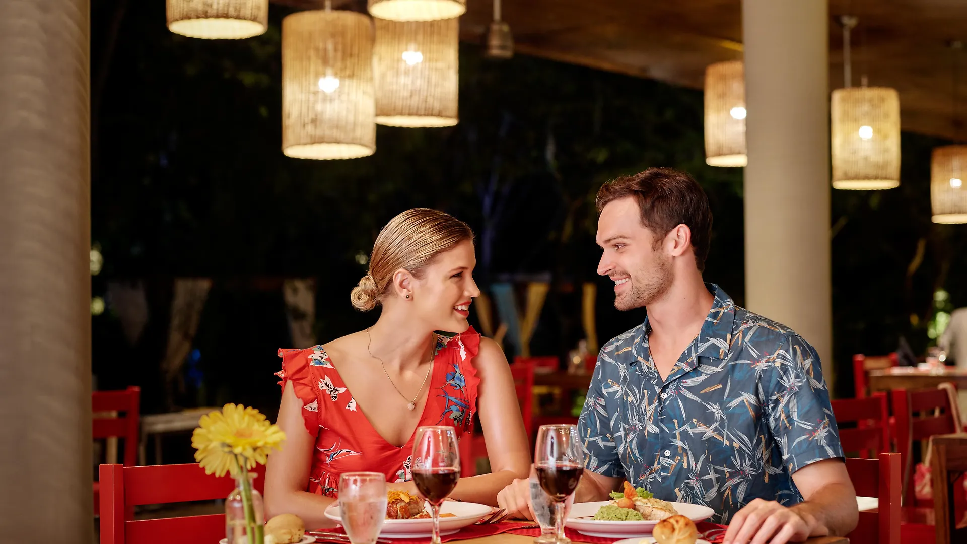 Курортный комплекс The Explorean Cozumel All Inclusive